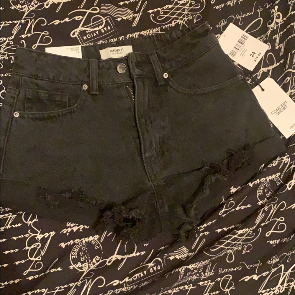 Forever 21 distressed shorts
